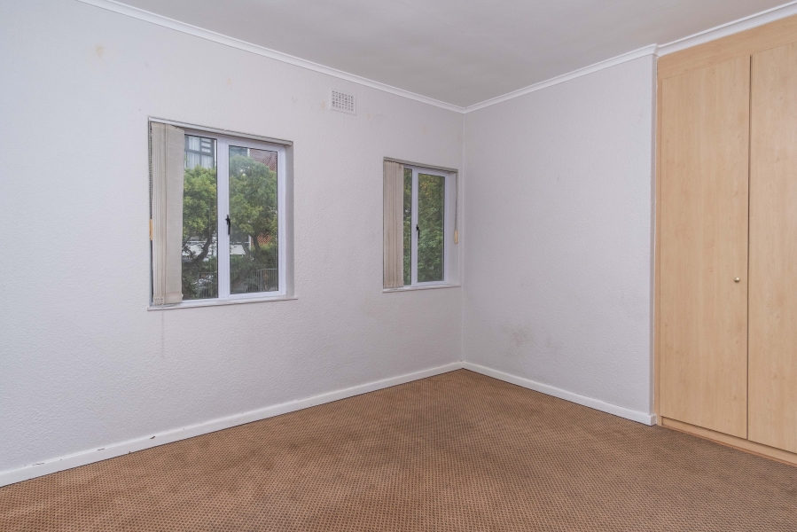 2 Bedroom Property for Sale in Oranjezicht Western Cape